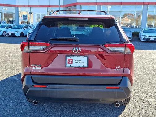 2019 Toyota RAV4 LE
