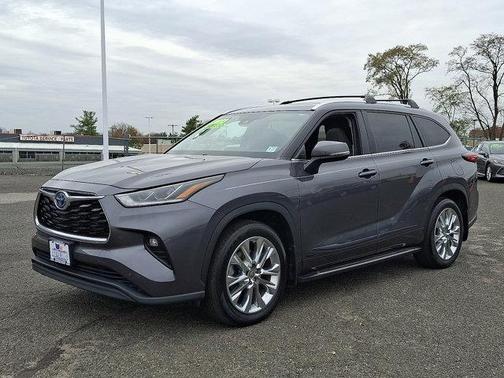 2023 Toyota Highlander Hybrid Limited