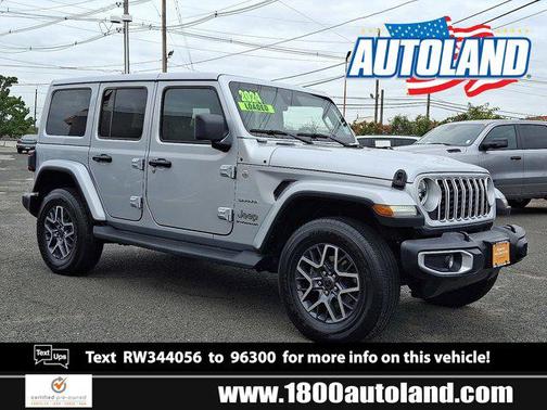 2024 Jeep Wrangler 4-Door Sahara 4x4