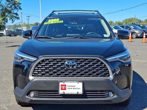 2022 Toyota Corolla Cross XLE