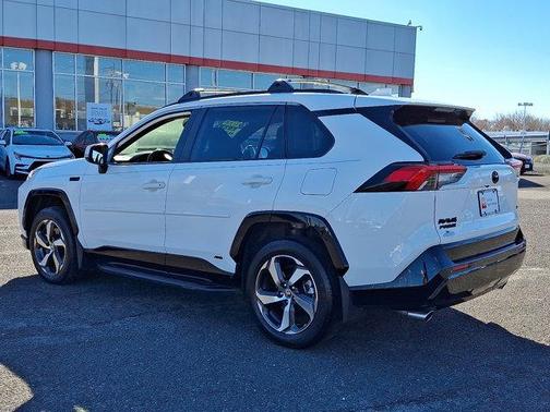 2023 Toyota RAV4 Prime SE