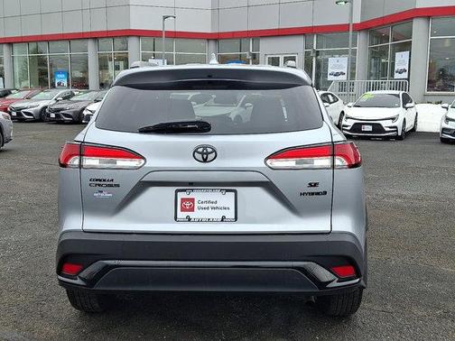 2024 Toyota Corolla Hybrid SE