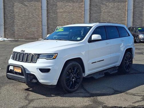 2021 Jeep Grand Cherokee Laredo