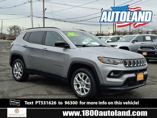 2023 Jeep Compass Latitude Lux
