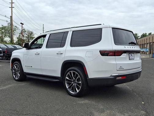 2022 Jeep Wagoneer Series II 4x4