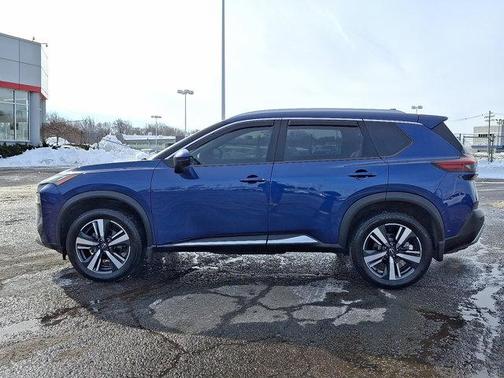 2022 Nissan Rogue Platinum