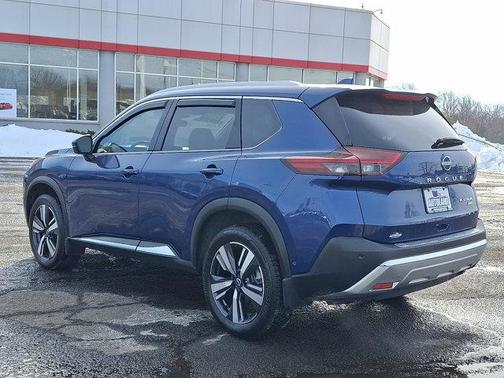 2022 Nissan Rogue Platinum