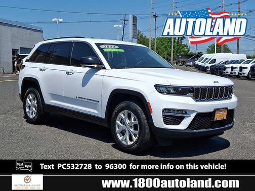 Bright White Clearcoat 2023 Jeep Grand Cherokee Limited
