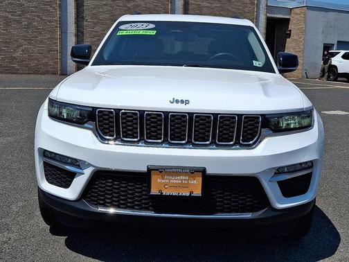 Bright White Clearcoat 2023 Jeep Grand Cherokee Limited