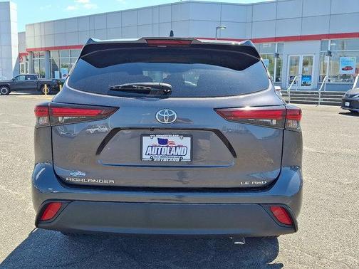 Magnetic Gray Metallic - 1G3 2024 Toyota Highlander LE