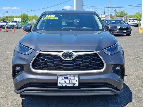 Magnetic Gray Metallic - 1G3 2024 Toyota Highlander LE