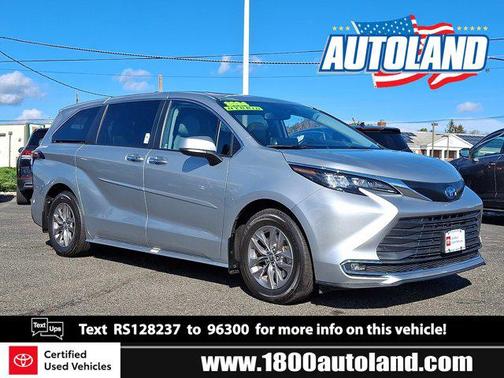 2024 Toyota Sienna XLE 7 Passenger