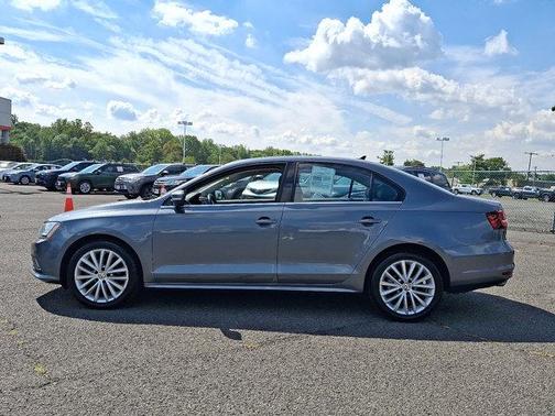 2016 Volkswagen Jetta 1.8T SEL