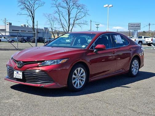Ruby Flare Pearl - 3T3 2019 Toyota Camry LE