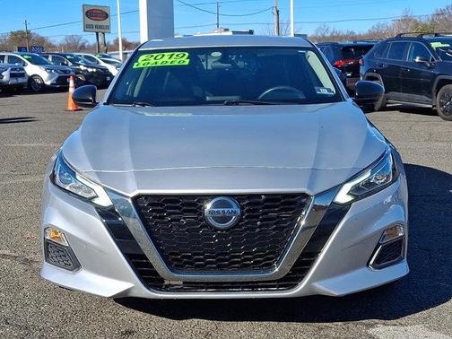 2019 Nissan Altima 2.5 SR