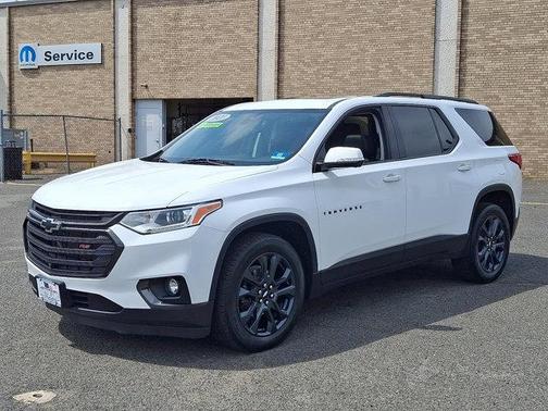 Summit White 2021 Chevrolet Traverse RS