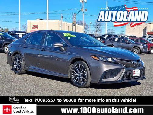 2023 Toyota Camry SE