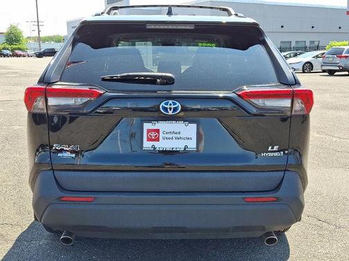 2021 Toyota RAV4 Hybrid LE
