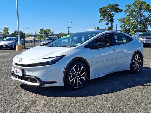 2024 Toyota Prius Prime XSE