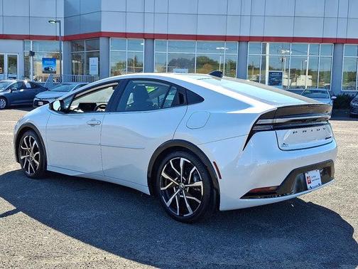2024 Toyota Prius Prime XSE