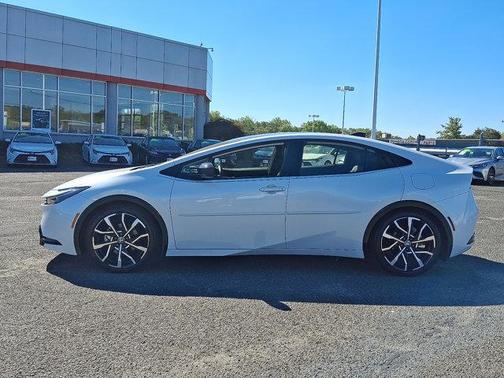 2024 Toyota Prius Prime XSE