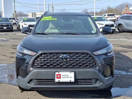 2022 Toyota Corolla Cross LE