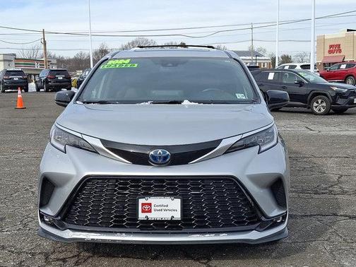 2024 Toyota Sienna XSE 7 Passenger