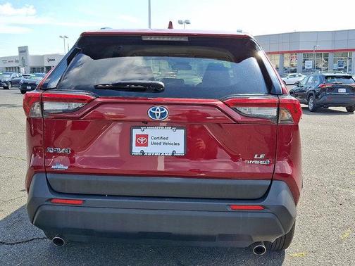 2022 Toyota RAV4 Hybrid LE