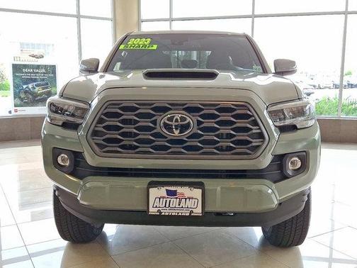 2023 Toyota Tacoma TRD Sport
