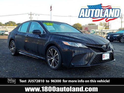 2018 Toyota Camry SE