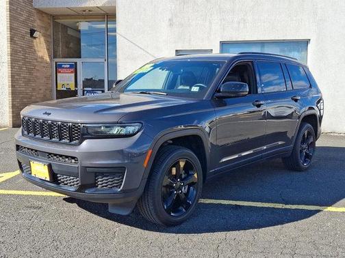 2022 Jeep Grand Cherokee L Altitude