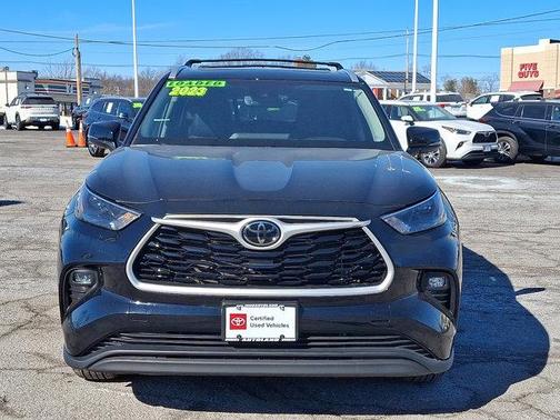 2023 Toyota Highlander XLE