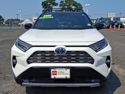 2020 Toyota RAV4 Hybrid SE