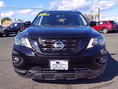 2018 Nissan Pathfinder SL