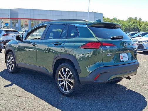 2023 Toyota Corolla Cross XLE