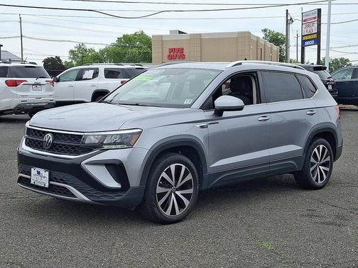 Pyrite Silver Metallic - K2K2 2022 Volkswagen Taos 1.5T SE
