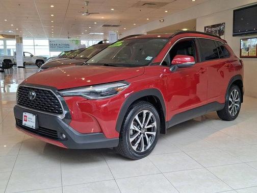 2022 Toyota Corolla Cross XLE
