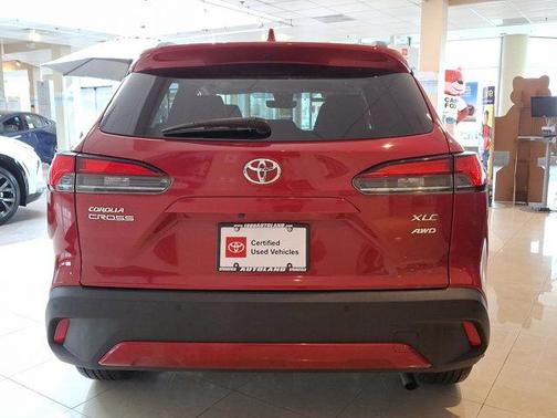 2022 Toyota Corolla Cross XLE