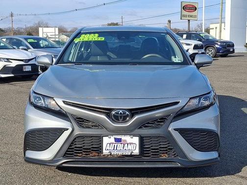 2023 Toyota Camry SE