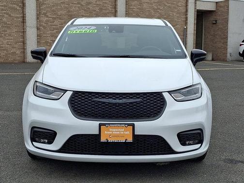 Bright White Clearcoat 2024 Chrysler Pacifica Hybrid S Appearance Pkg