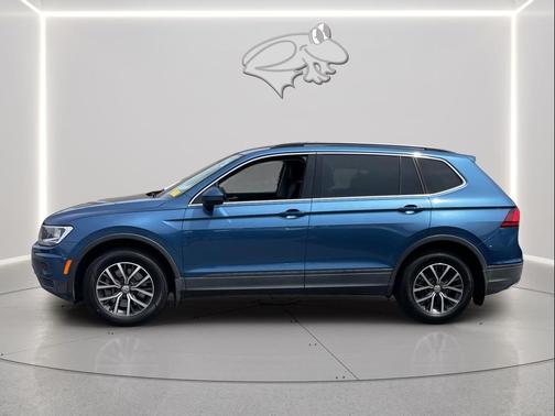 Silk Blue Metallic 2019 Volkswagen Tiguan 2.0T SEL