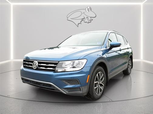 Silk Blue Metallic 2019 Volkswagen Tiguan 2.0T SEL