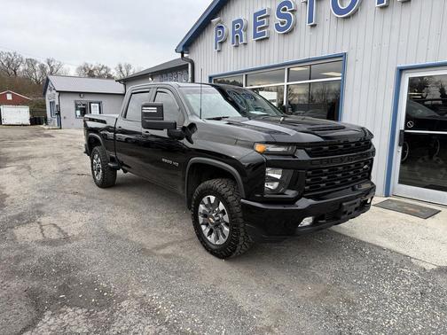 2022 Chevrolet Silverado 2500 Custom