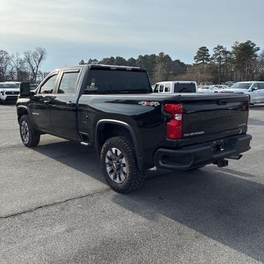 2022 Chevrolet Silverado 2500 Custom