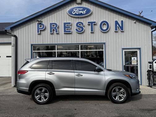 2017 Toyota Highlander Limited