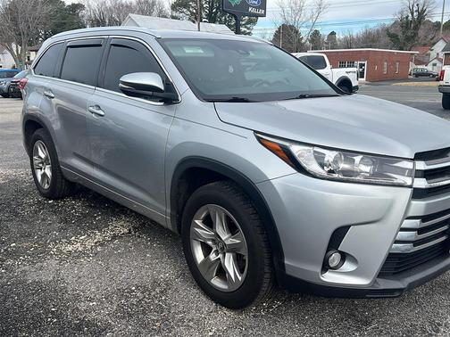 2017 Toyota Highlander Limited