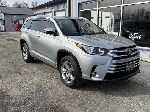 2017 Toyota Highlander Limited