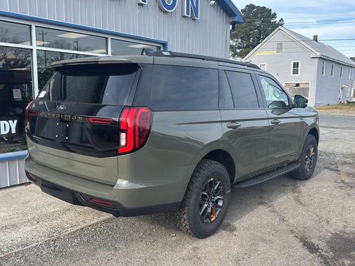 2025 Ford Expedition Tremor