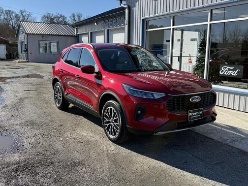 2026 Ford Escape PHEV Base