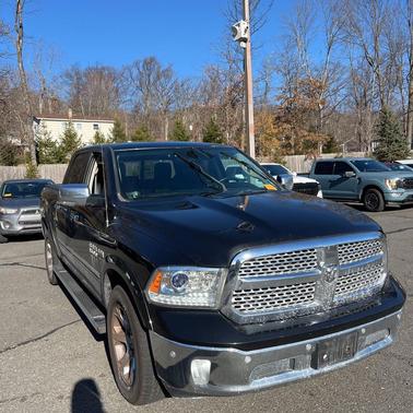 2017 RAM 1500 Laramie